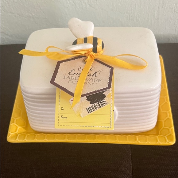Homegoods Other - # 0596+ White Butter Dish with Yellow Bee Accent